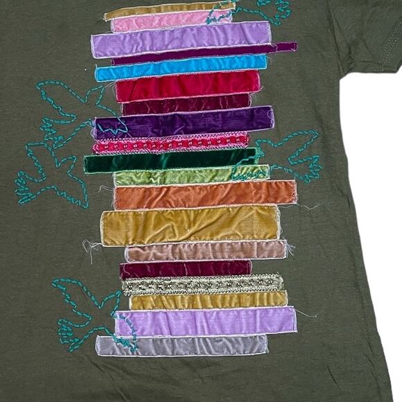 NWT Inner Child Handmade Design green fitted tee size large boho - Picture 8 of 8